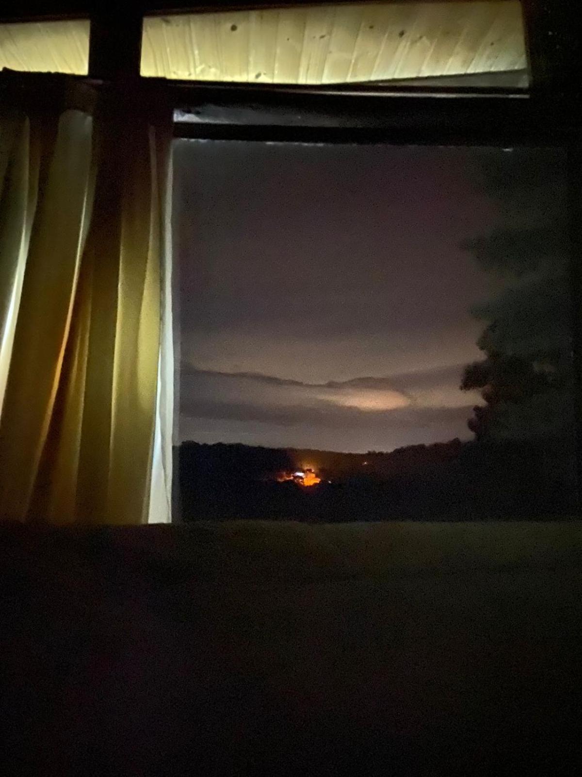 Cabana Rustica Logcabin Osorio Bilik gambar